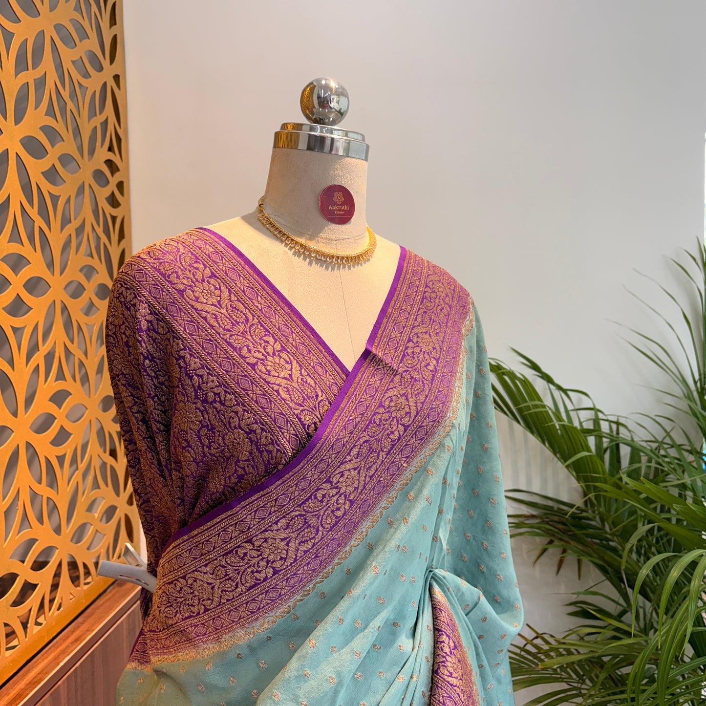 Pastel Green Banarasi Pure Crepe Saree
