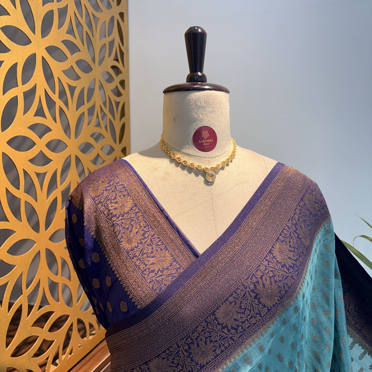 Sea Green Georgette Semi Banarasi Saree – woven (zari) work