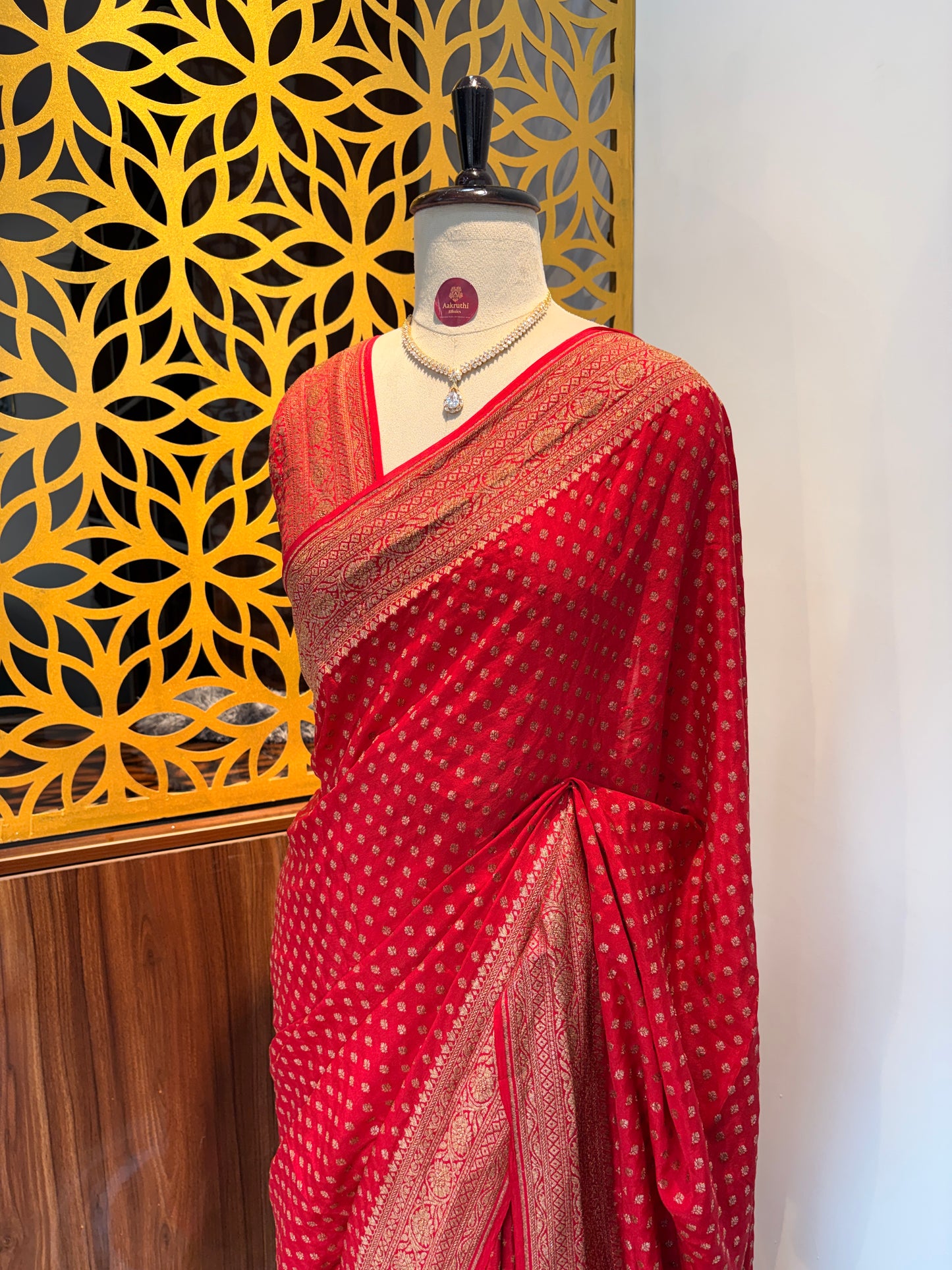 Red Banarasi Pure Crepe Saree
