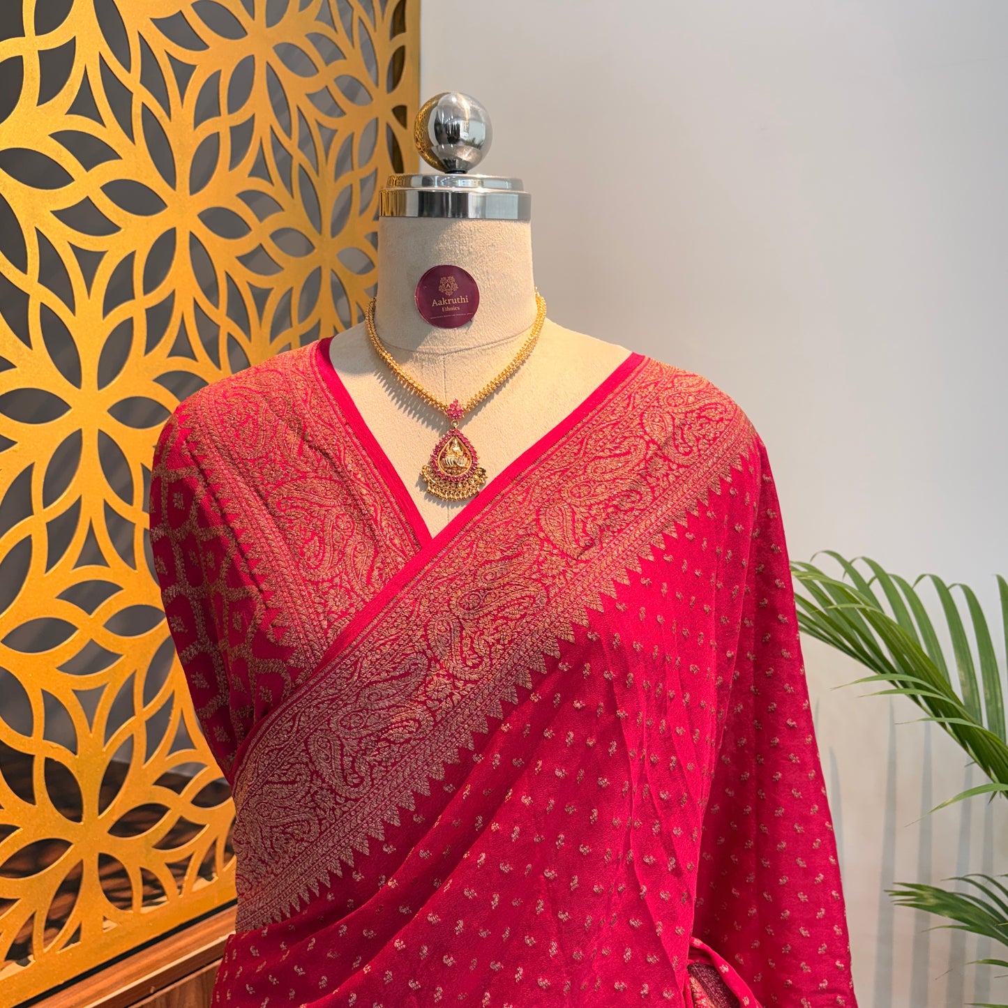 Pink Banarasi Pure Crepe Saree