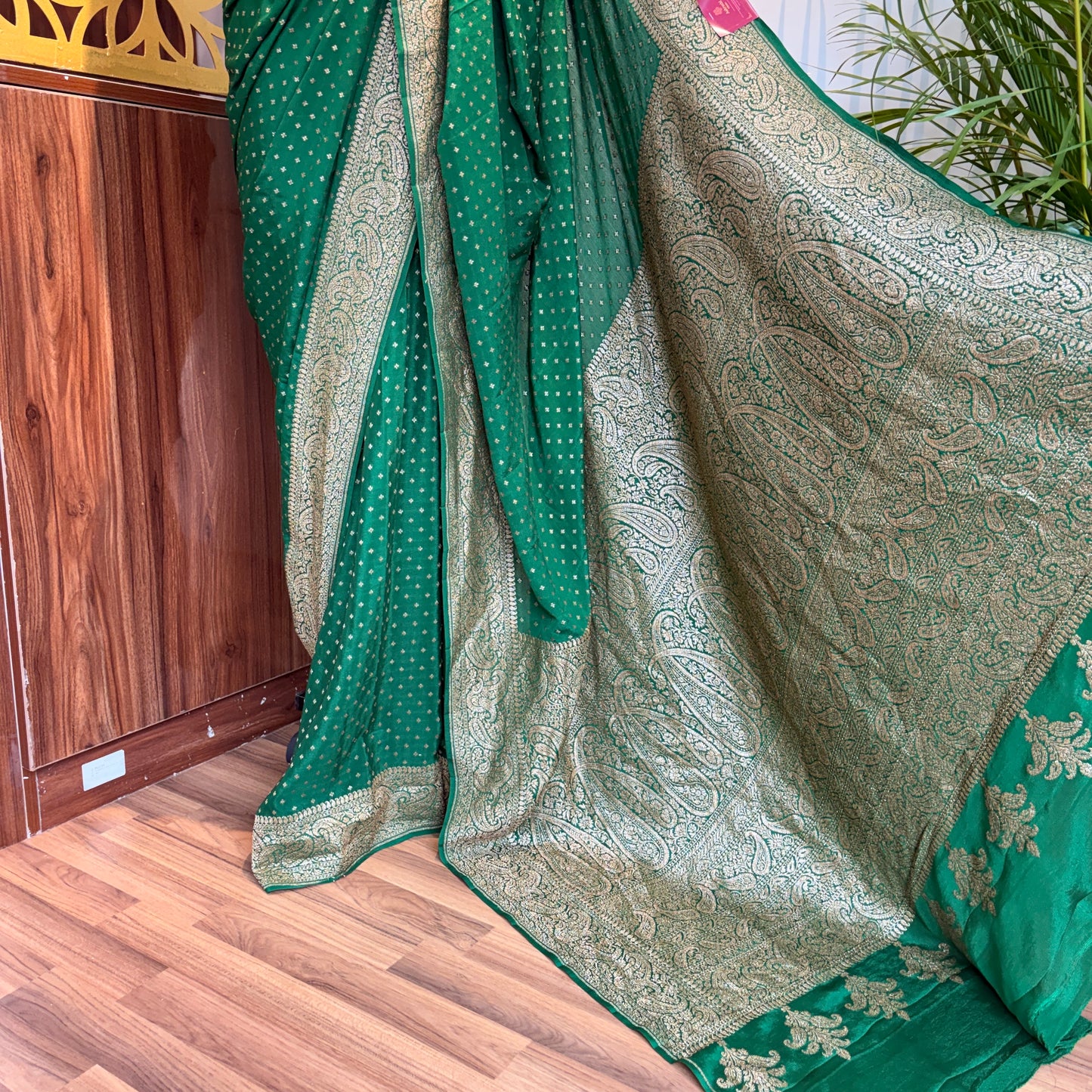 Green Banarasi Pure Crepe Saree
