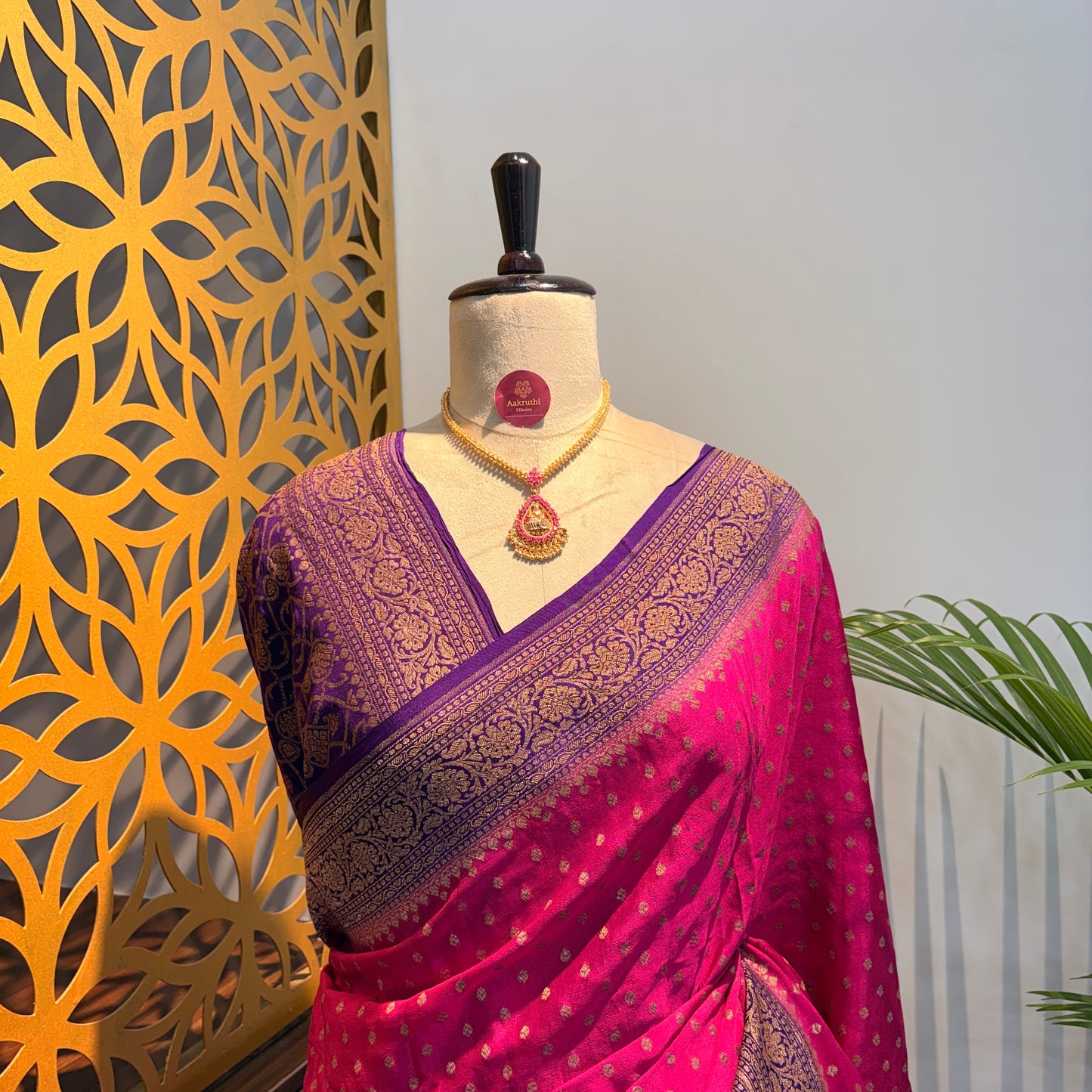 Pink Banarasi Pure Crepe Saree
