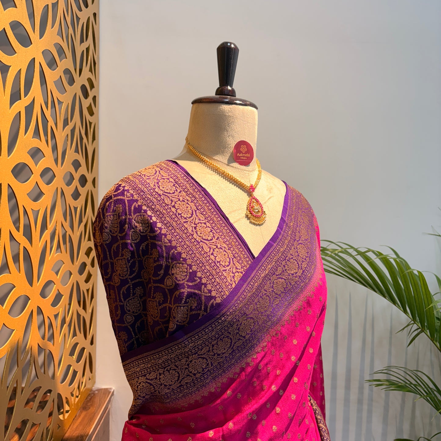 Pink Banarasi Pure Crepe Saree