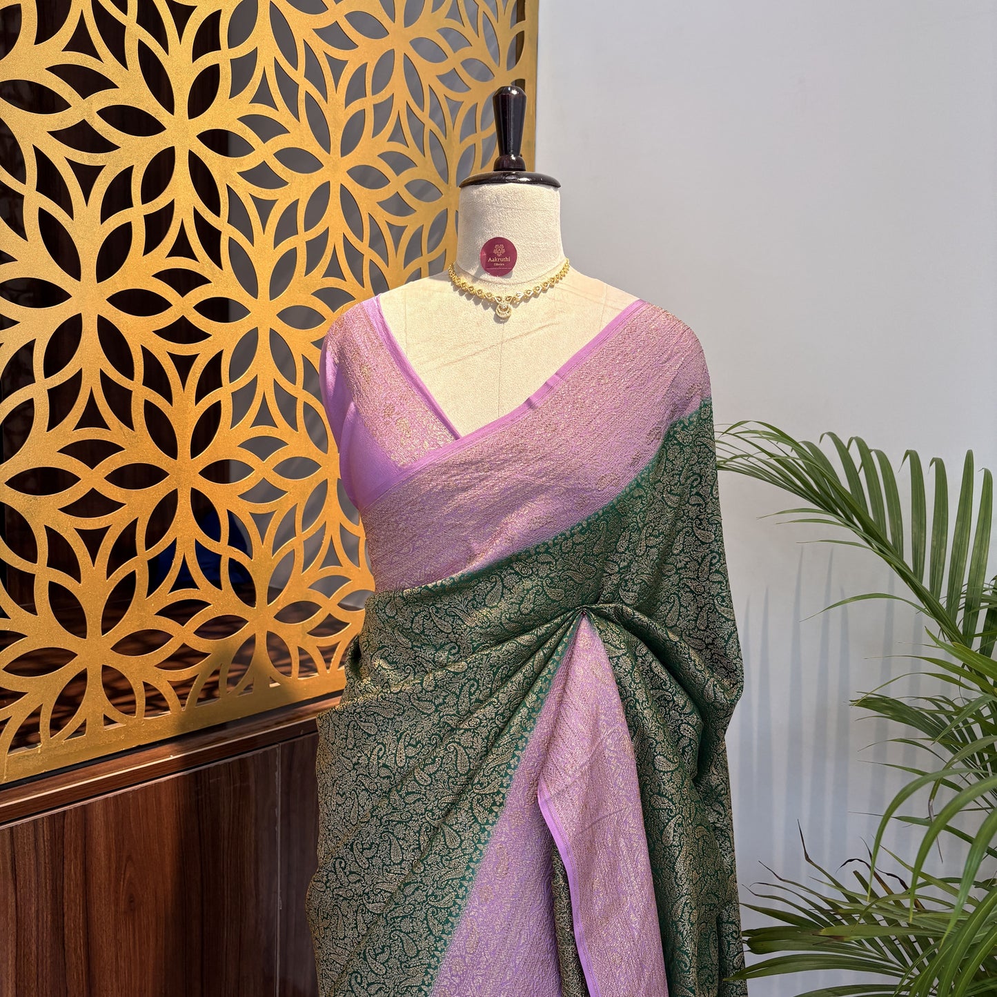 Green Banarasi Pure Crepe Brocade Saree