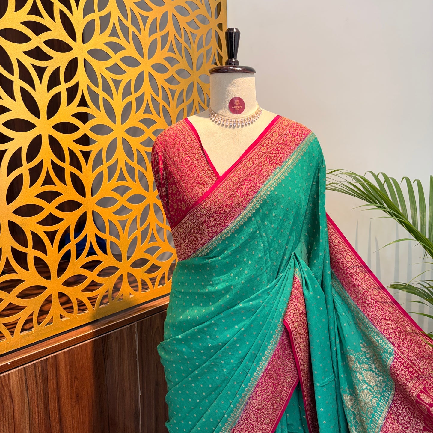 Rama Green Banarasi Pure Crepe Saree