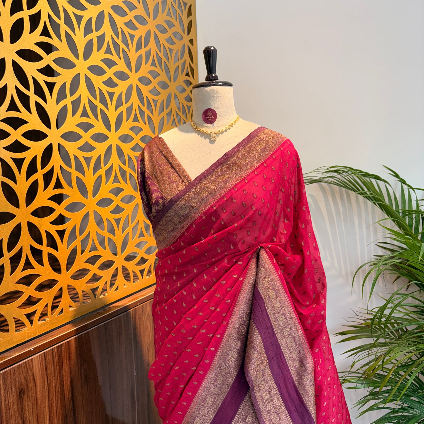 Pink Crepe Georgette Semi Banarasi Saree