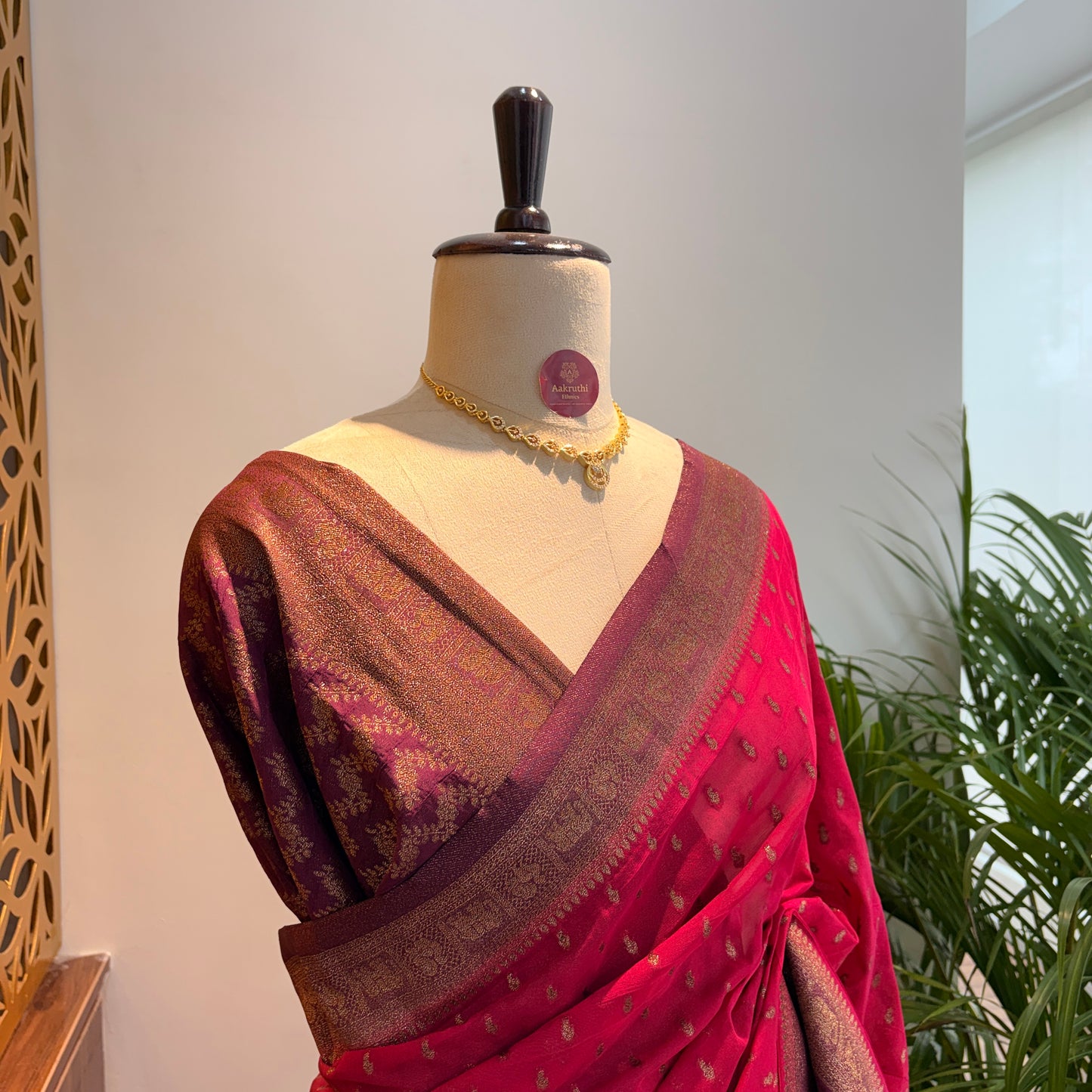Pink Crepe Georgette Semi Banarasi Saree