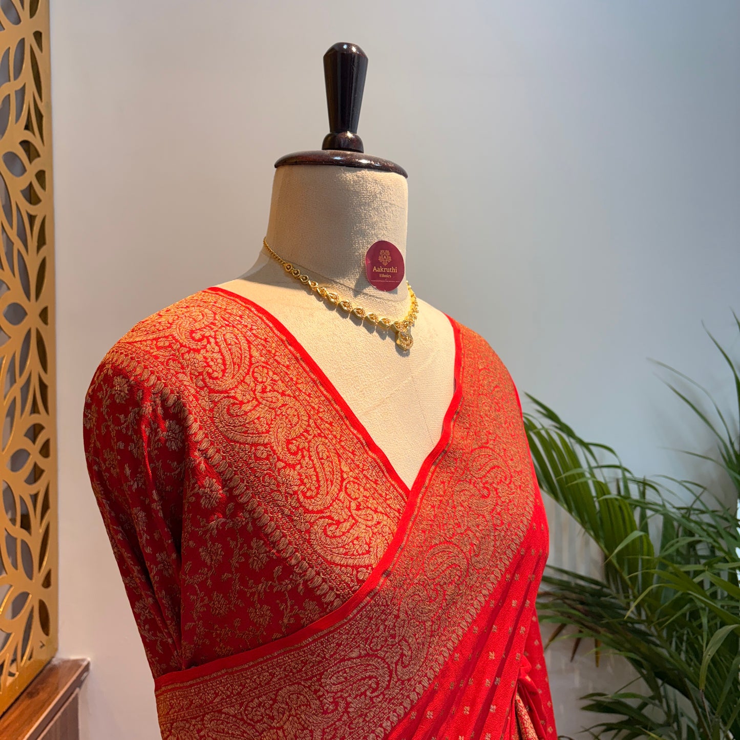Red Banarasi Pure Crepe Saree