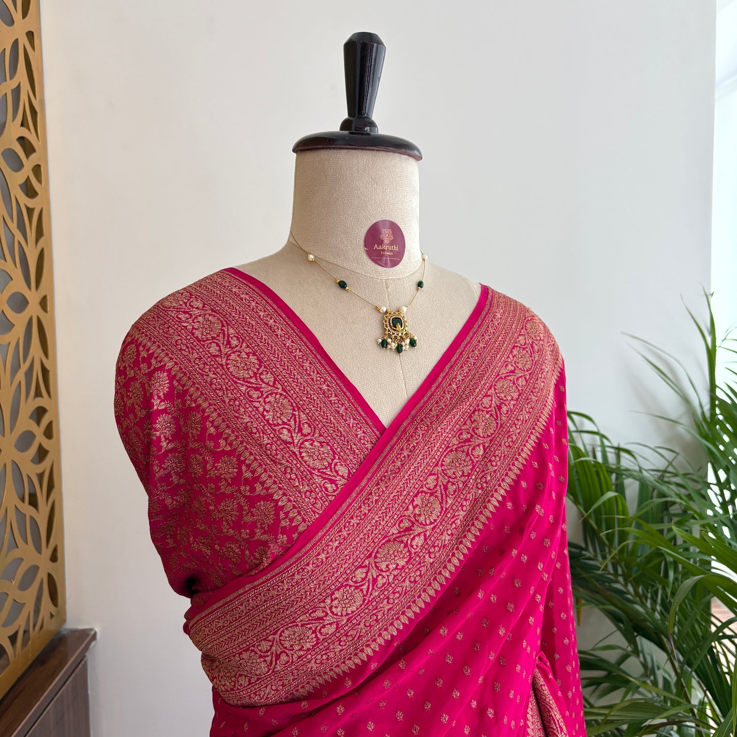 Pink Banarasi Pure Crepe Saree