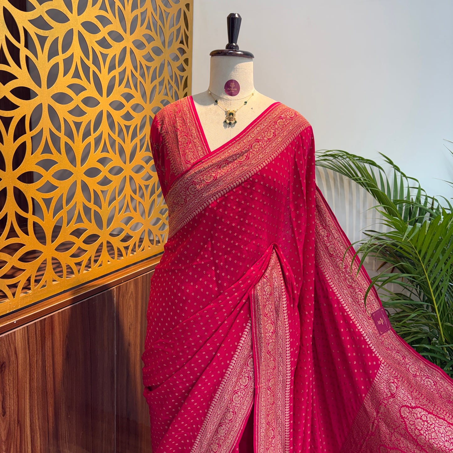 Pink Banarasi Pure Crepe Saree
