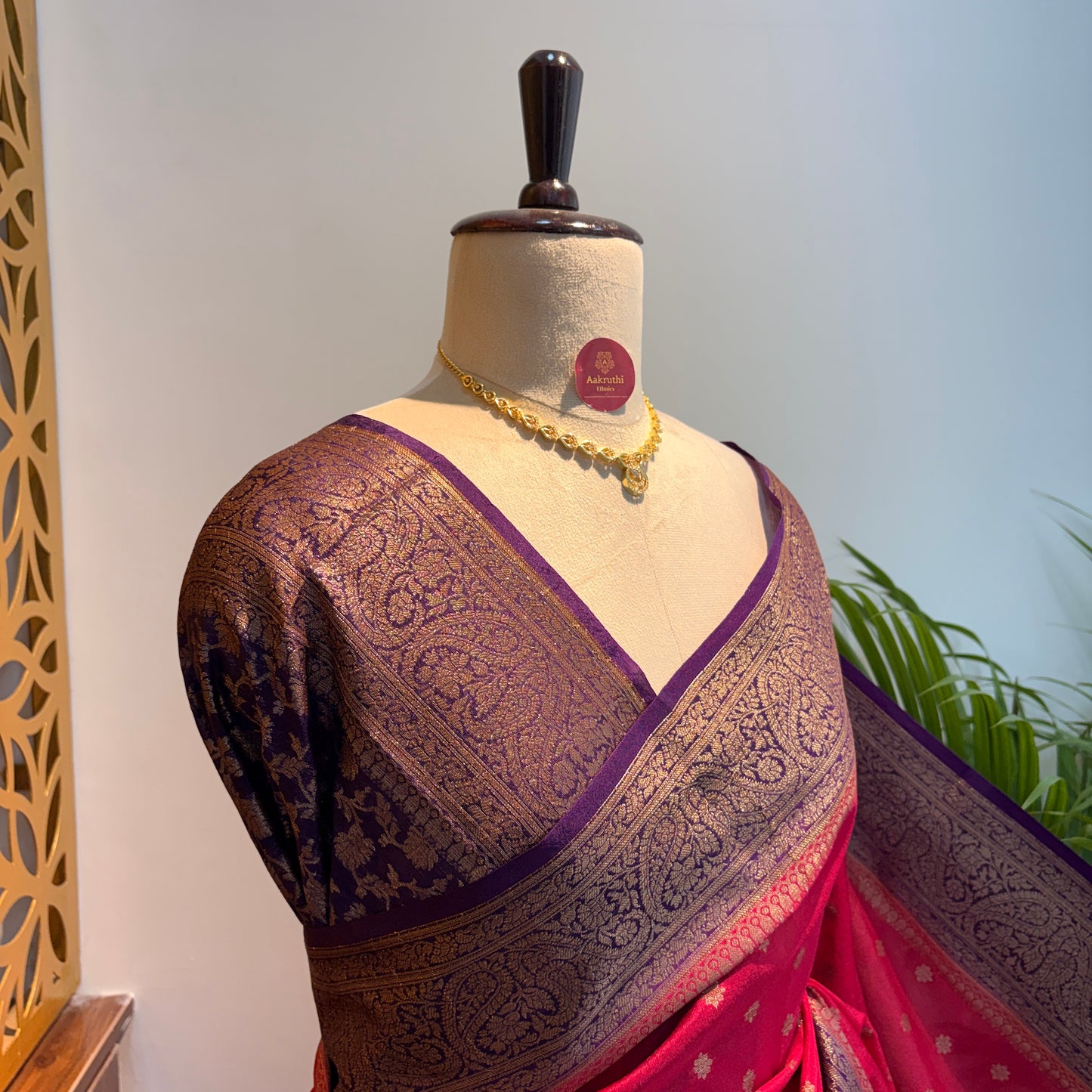 Pink Cotton Silk Semi Banarasi Saree