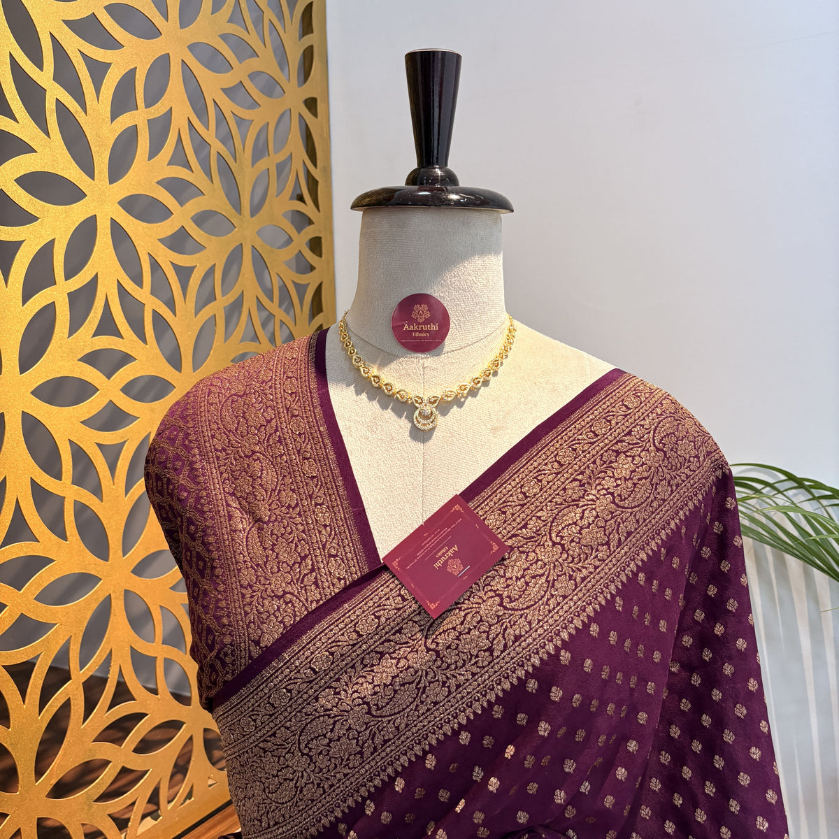 Wine Banarasi Pure Crepe Saree – woven (zari) work			