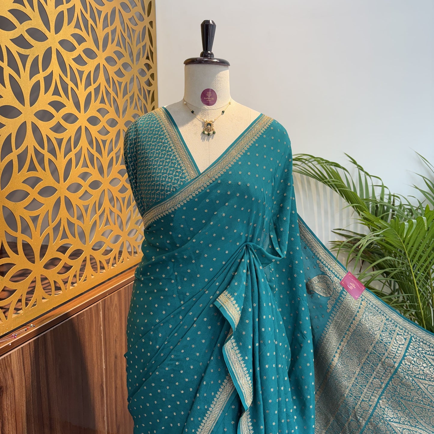 Rama Green Banarasi Pure Crepe Saree