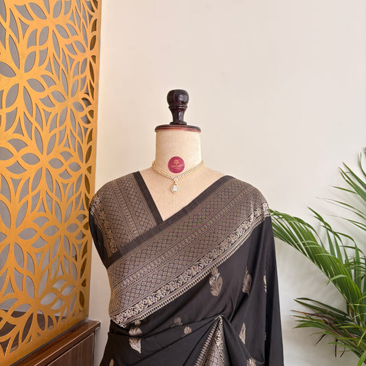 Black Banarasi Semi Matka Silk Saree