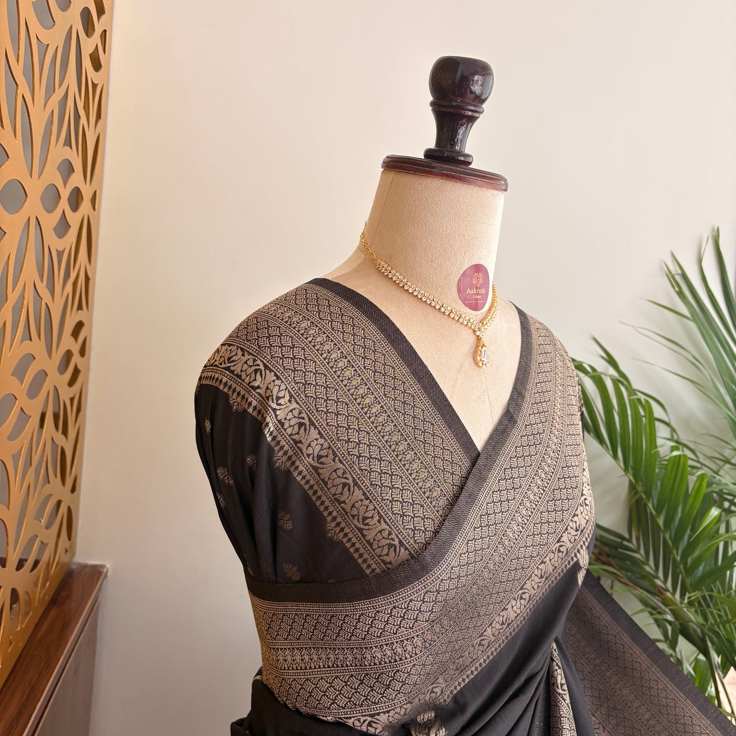 Black Banarasi Semi Matka Silk Saree