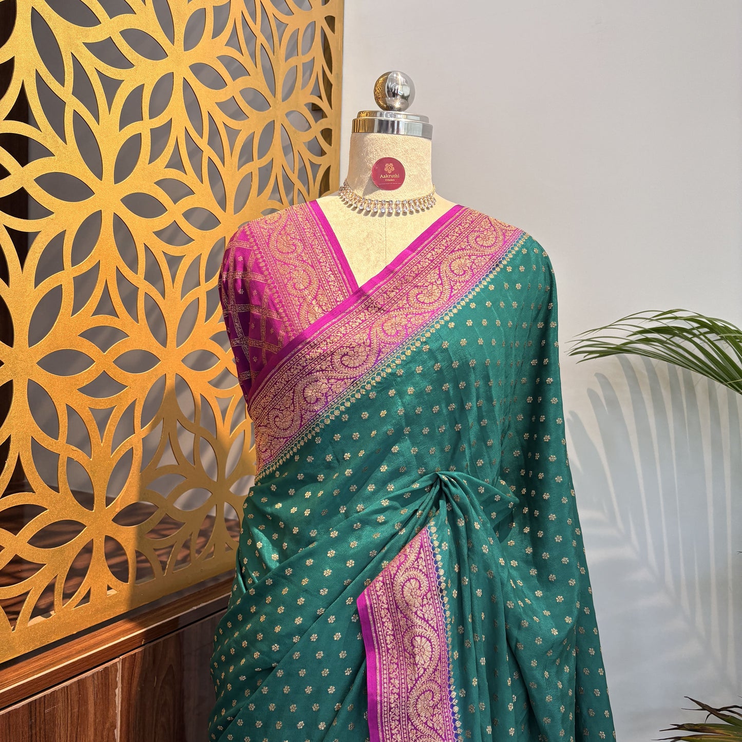 Rama Green Banarasi Pure Crepe Saree