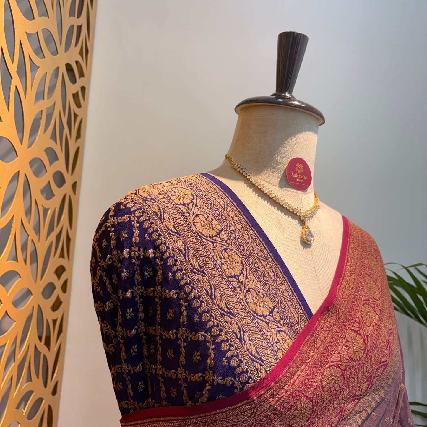 Dusty Mauve Banarasi Pure Crepe Saree