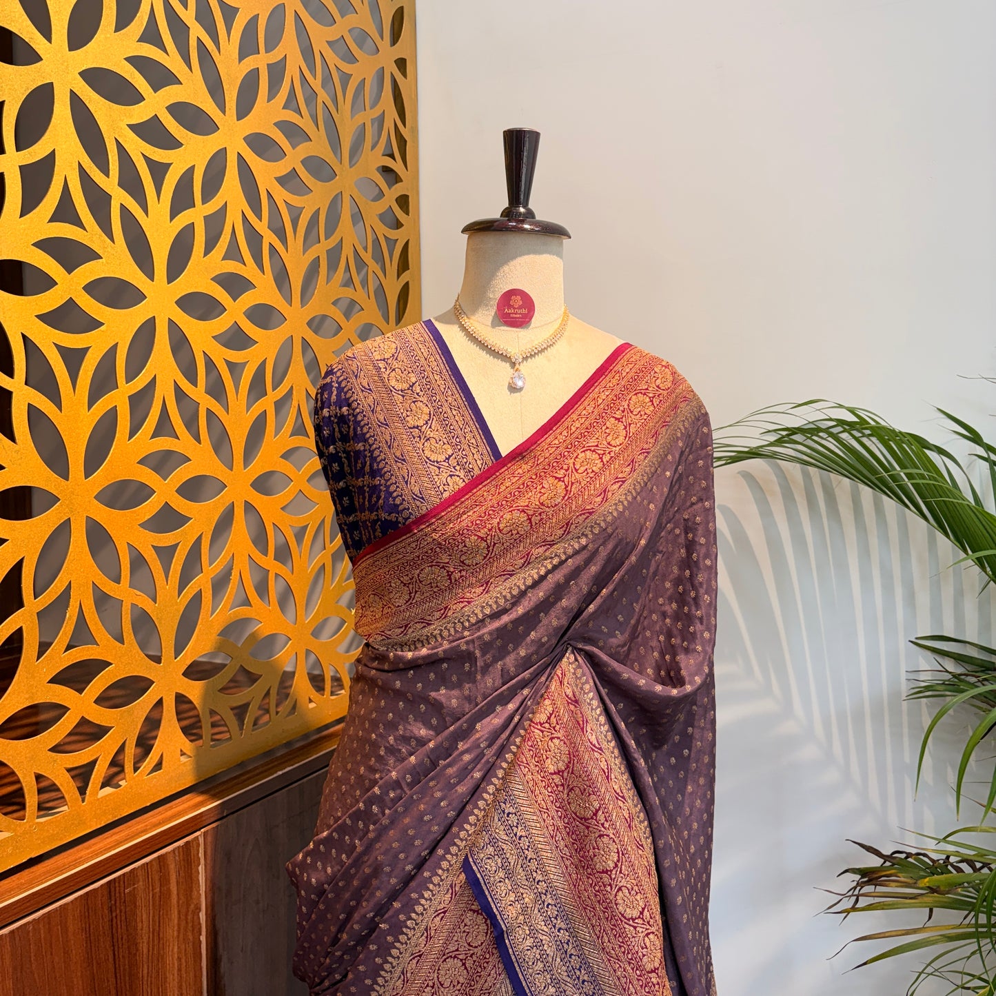 Dusty Mauve Banarasi Pure Crepe Saree