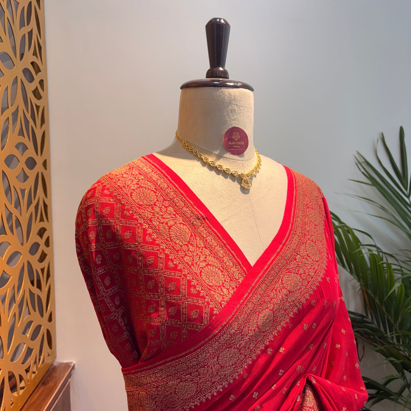 Red Banarasi Pure Crepe Saree