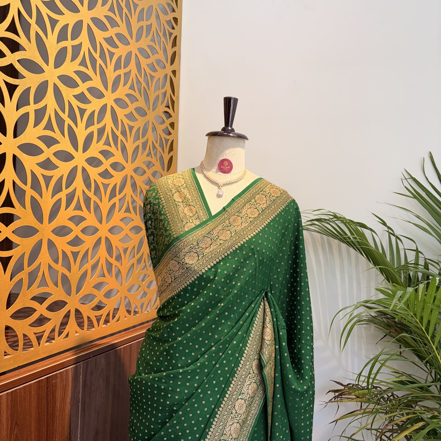 Green Banarasi Pure Crepe Saree