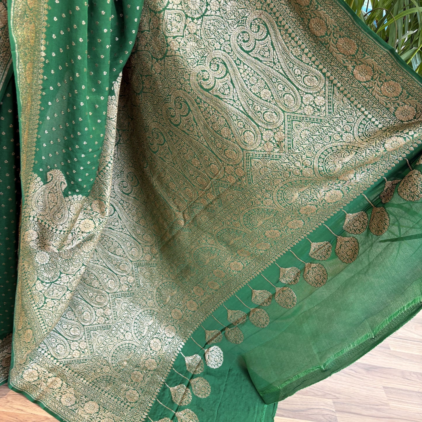 Green Banarasi Pure Crepe Saree