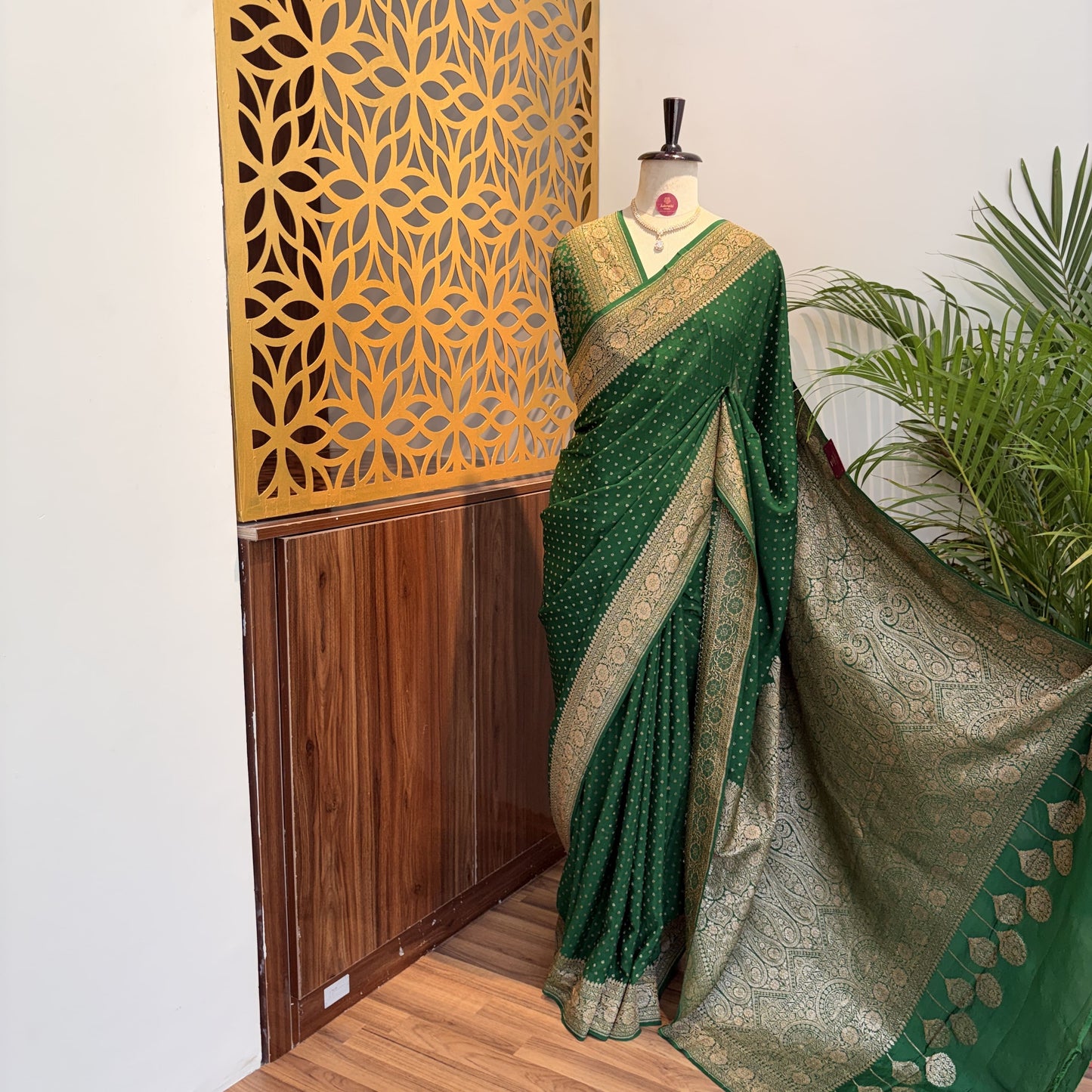 Green Banarasi Pure Crepe Saree