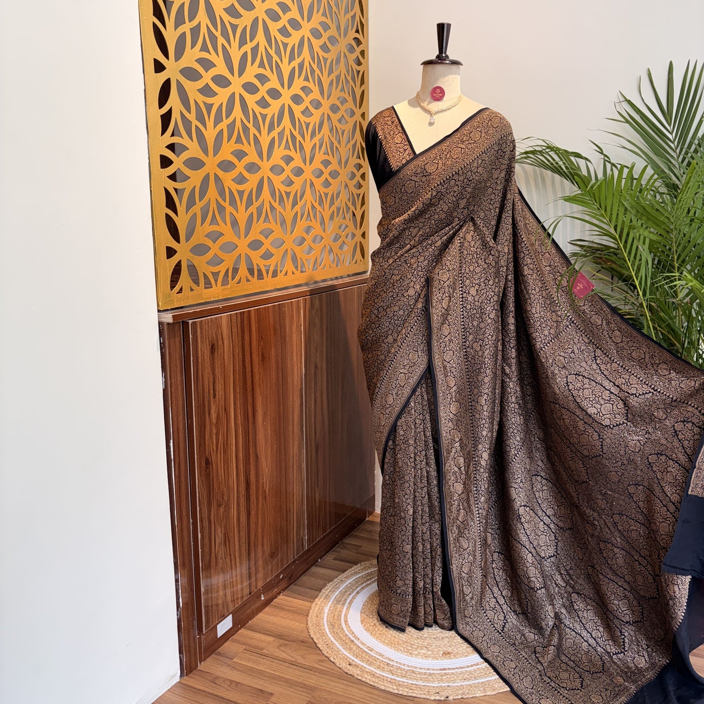 Black Banarasi Pure Crepe Brocade Saree