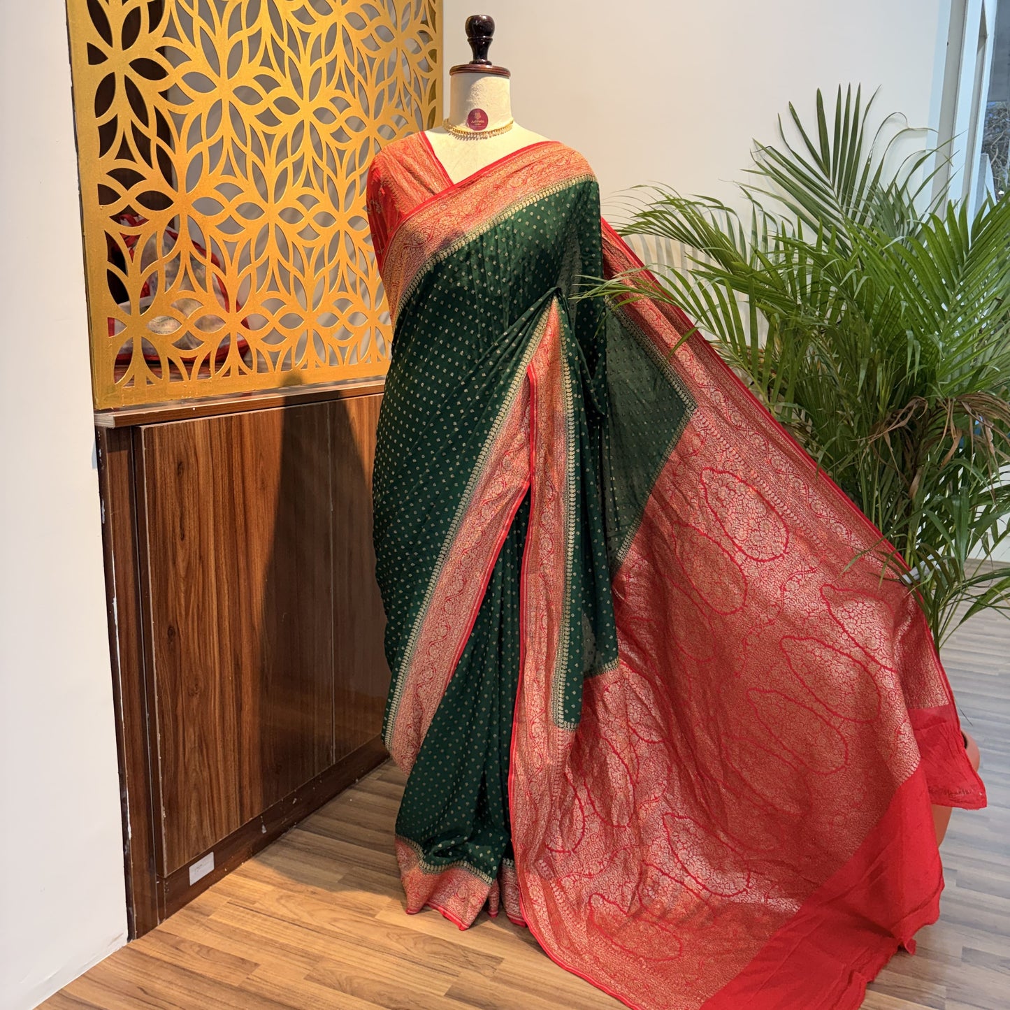 Green Banarasi Pure Crepe Saree