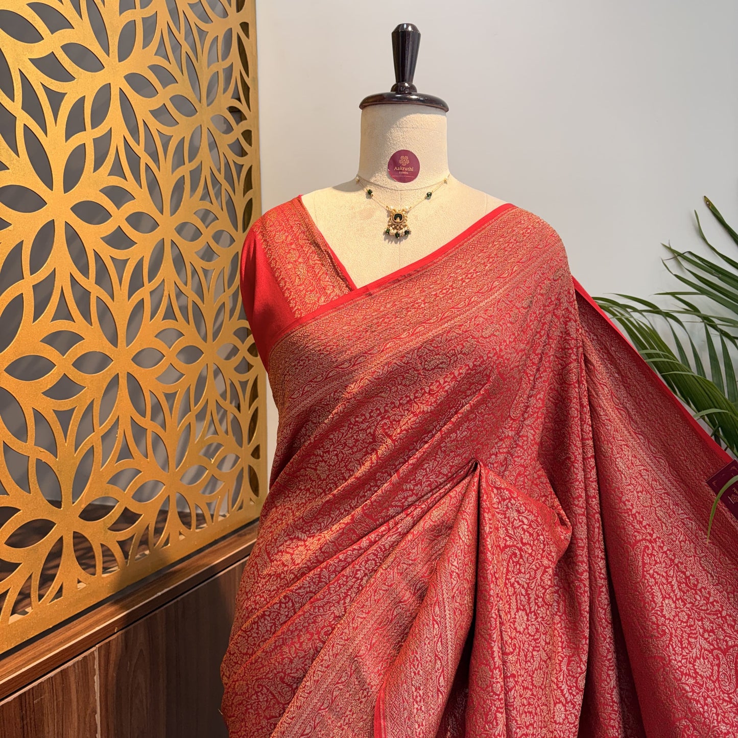 Red Banarasi Pure Crepe Brocade Saree