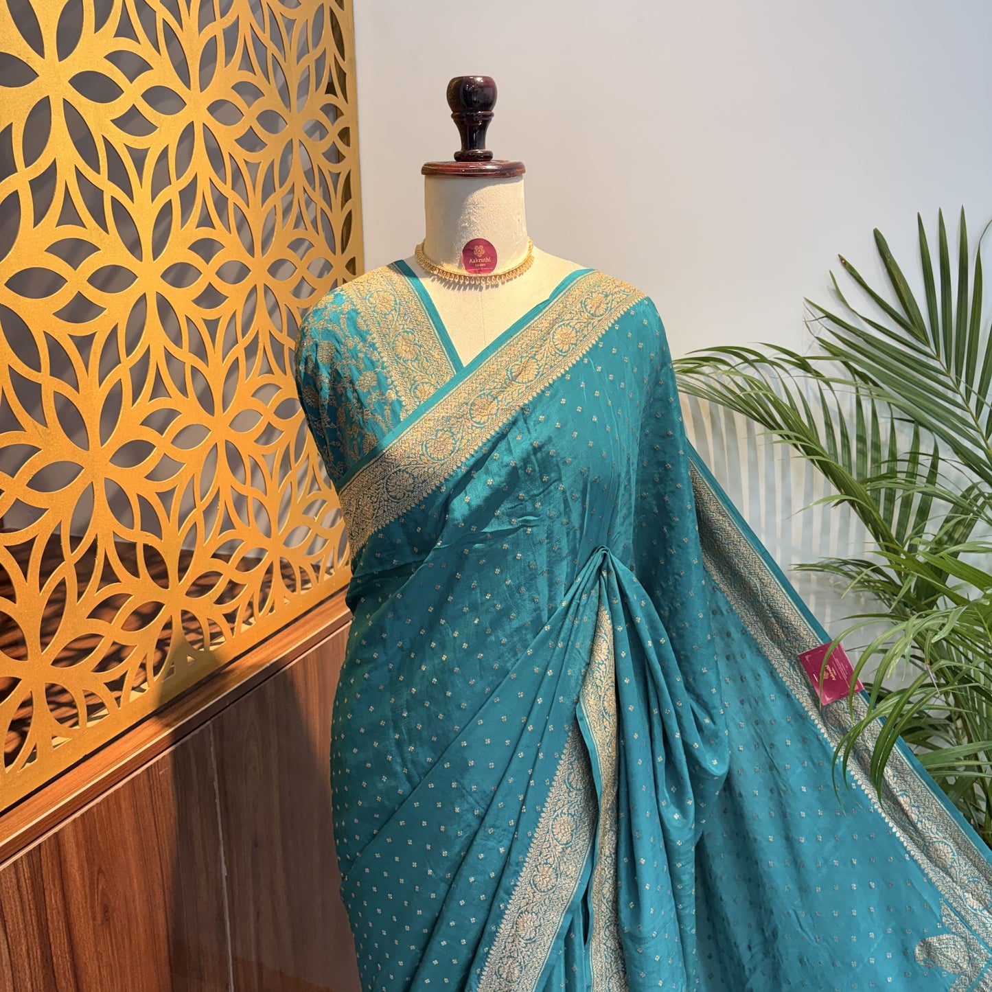 Rama Green Banarasi Pure Crepe Saree