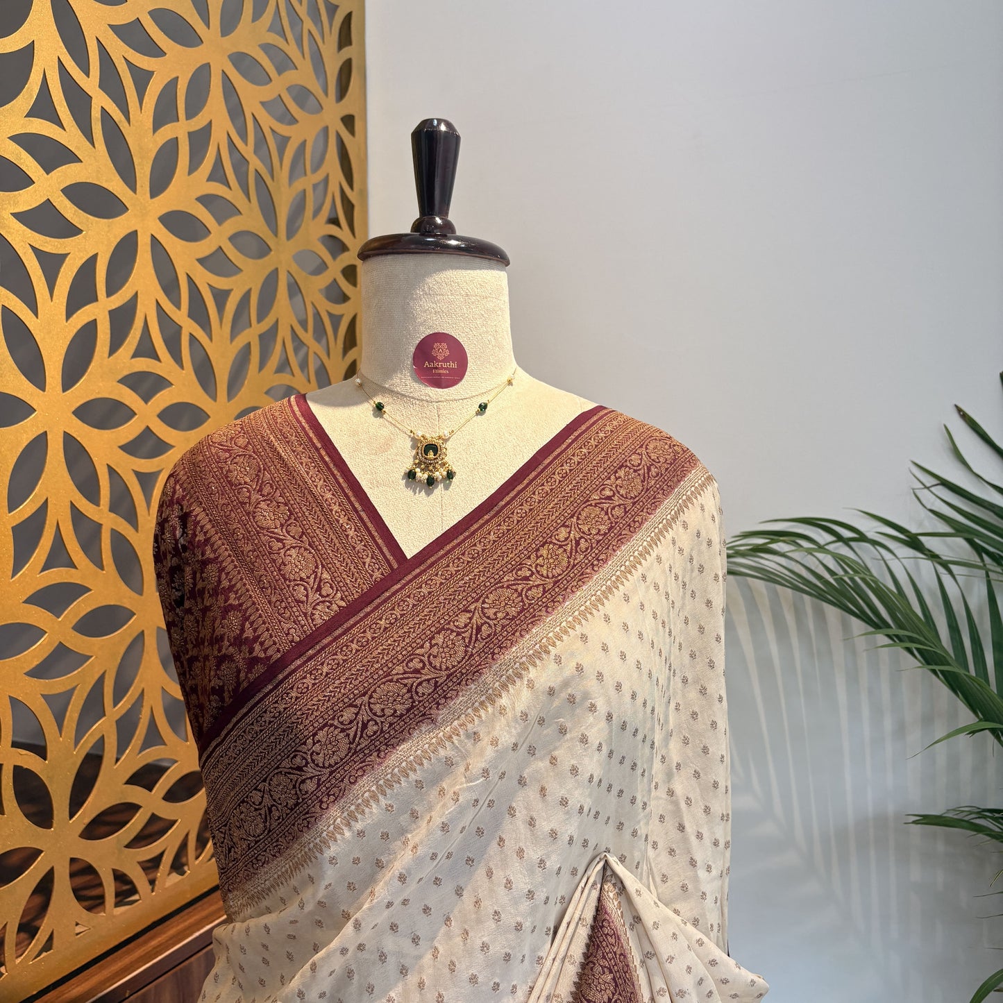 Cream Banarasi Pure Crepe Saree