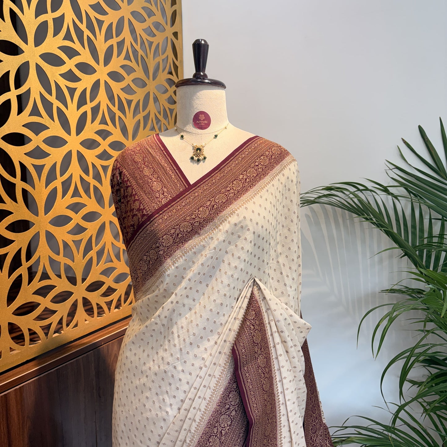 Cream Banarasi Pure Crepe Saree