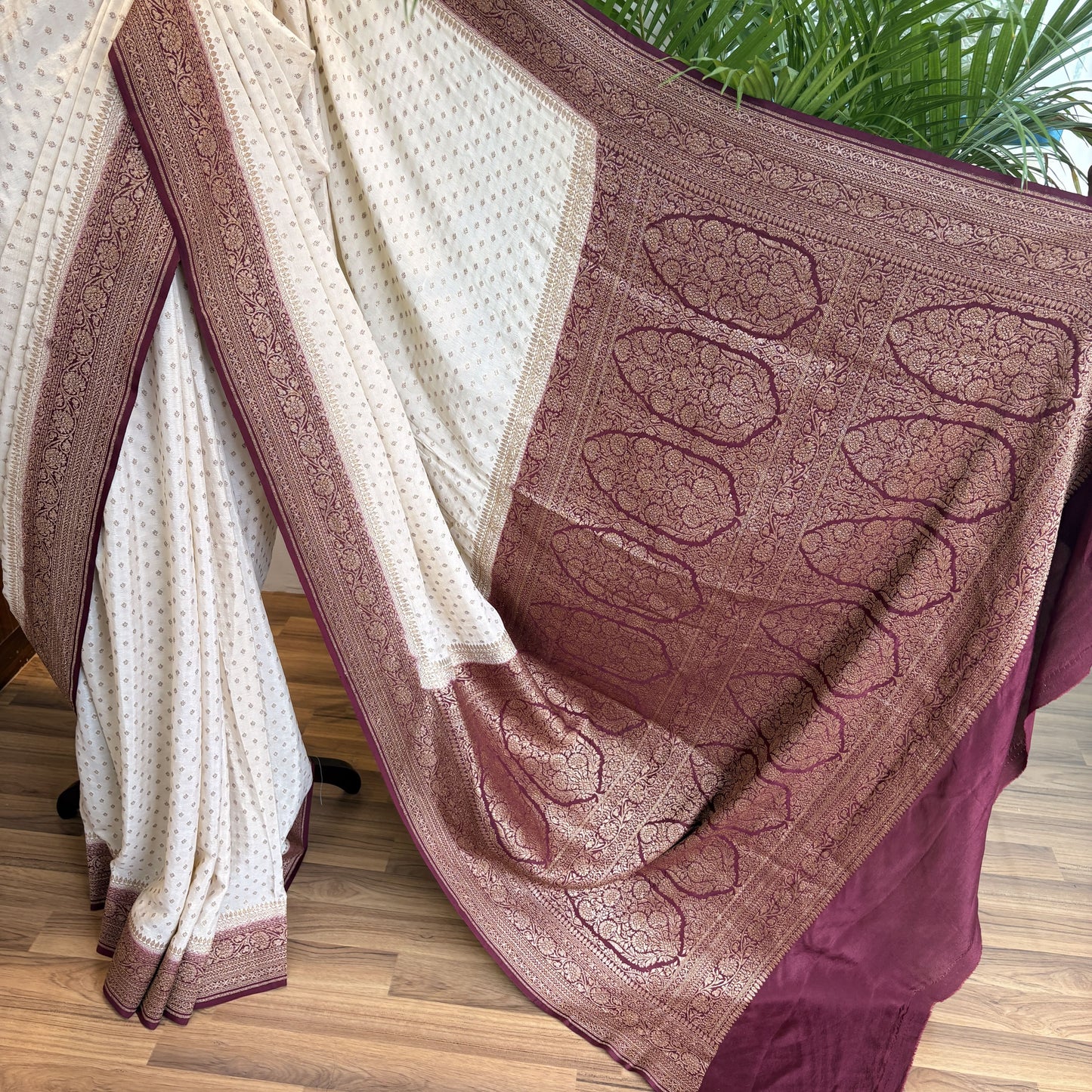 Cream Banarasi Pure Crepe Saree