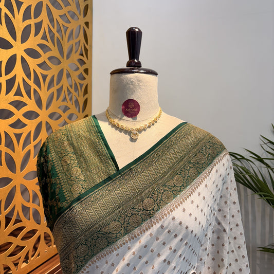 White Banarasi Pure Crepe Saree