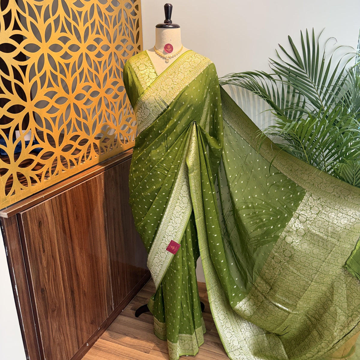 Green Semi Khaddi Georgette Saree