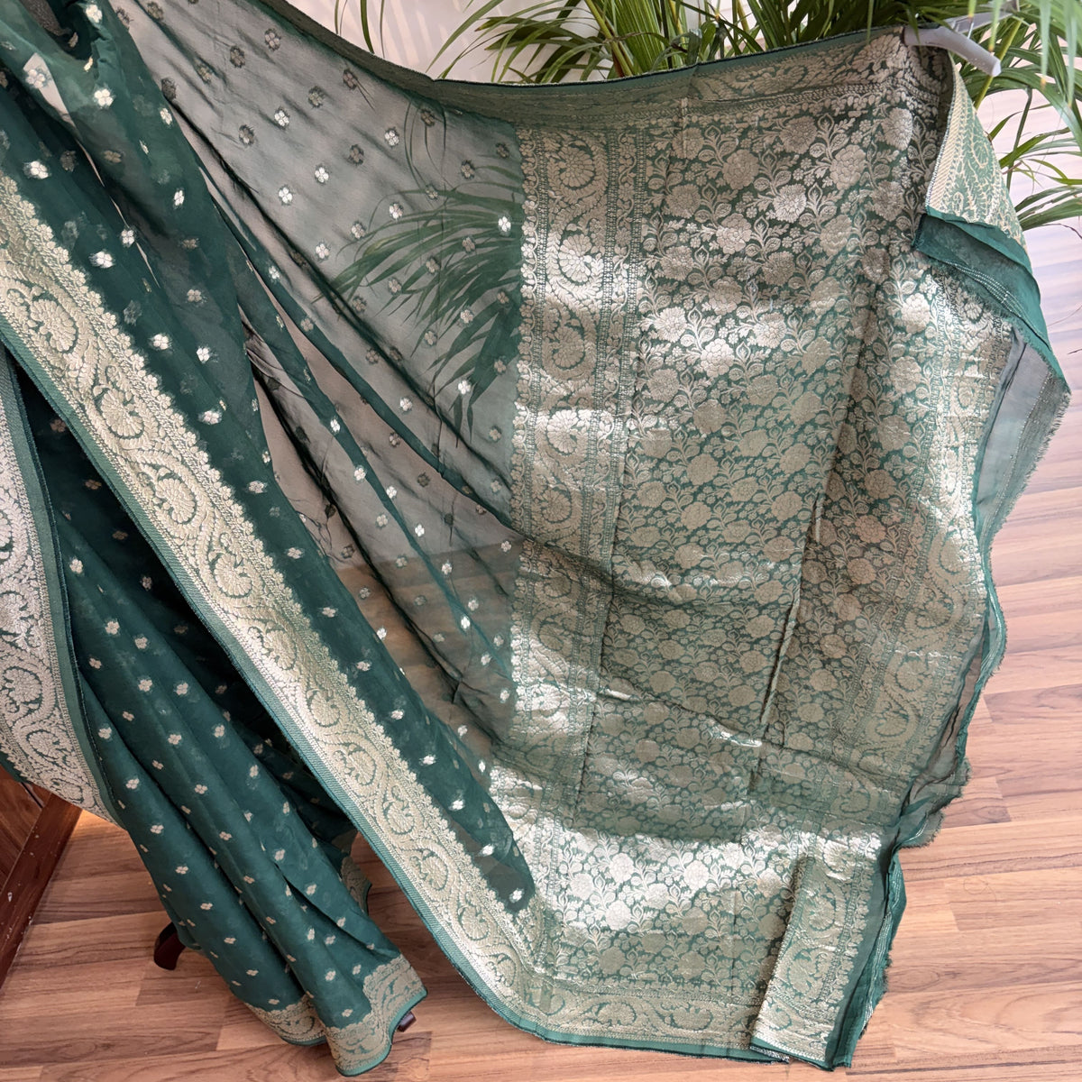 Green Semi Khaddi Georgette Saree