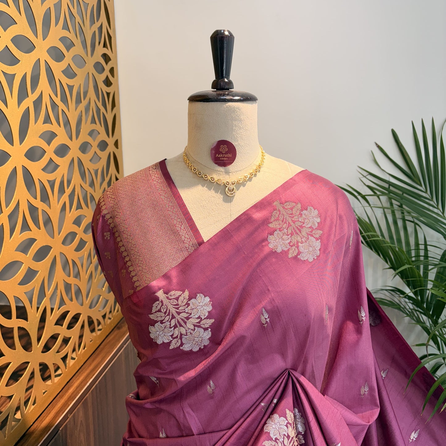 Onion Pink Semi Raw Mango Banarasi Saree