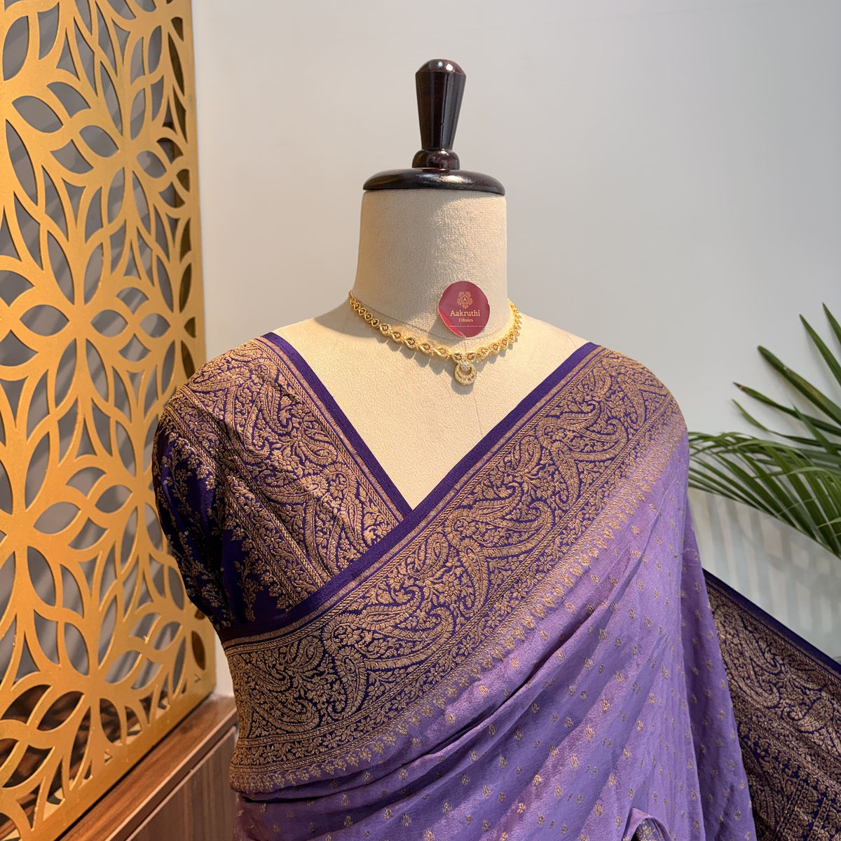 Lavender Banarasi Pure Crepe Saree