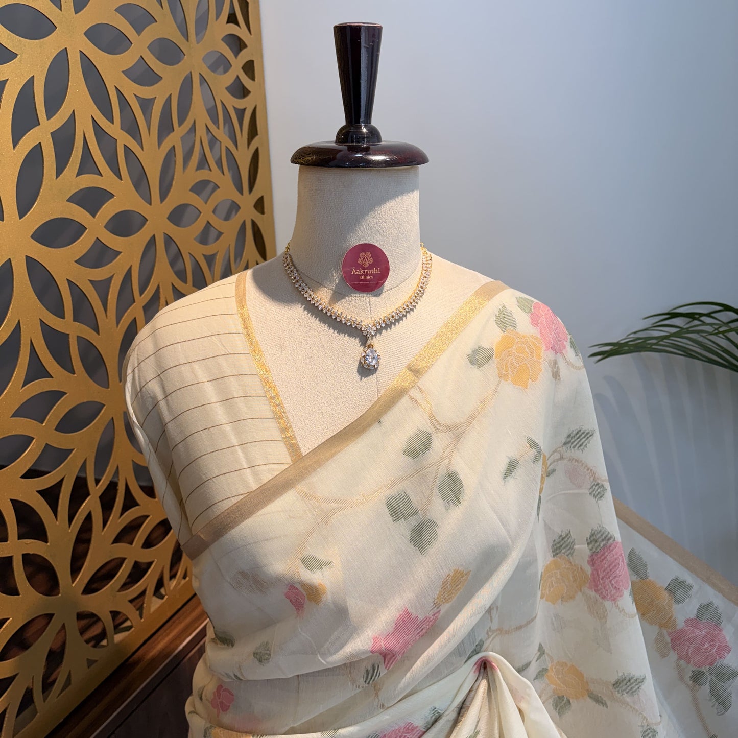 White Handloom Cotton Saree