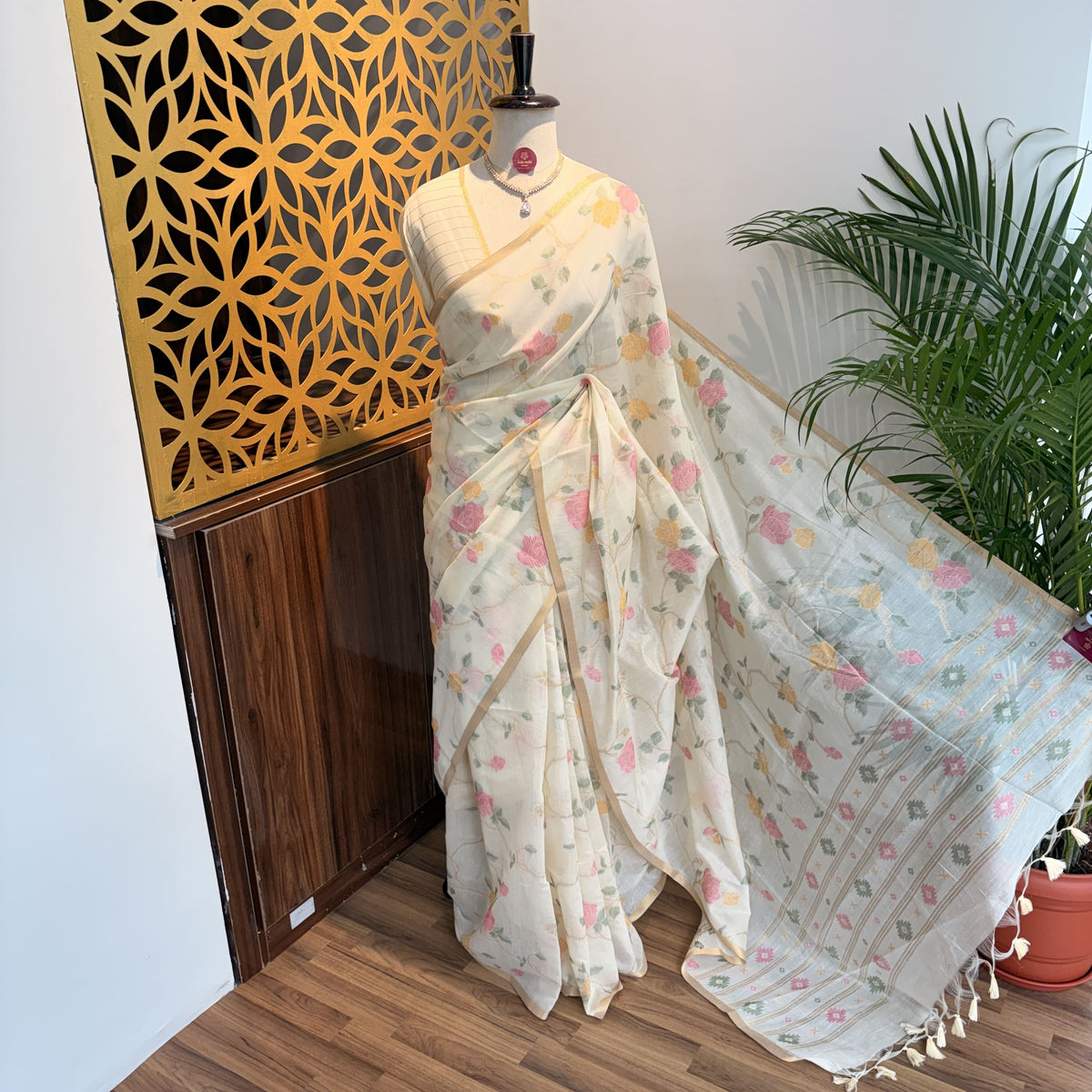 White Handloom Cotton Saree
