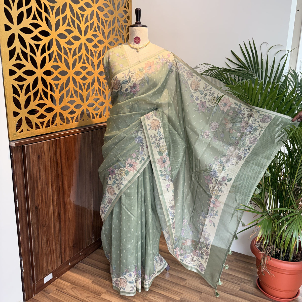 Sea Green Printed Cotton Saree – printed work		