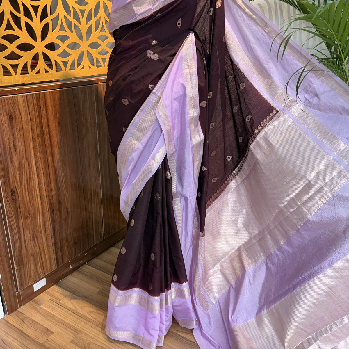 Brown Semi Raw Silk Banarasi Saree – woven (zari) work			
