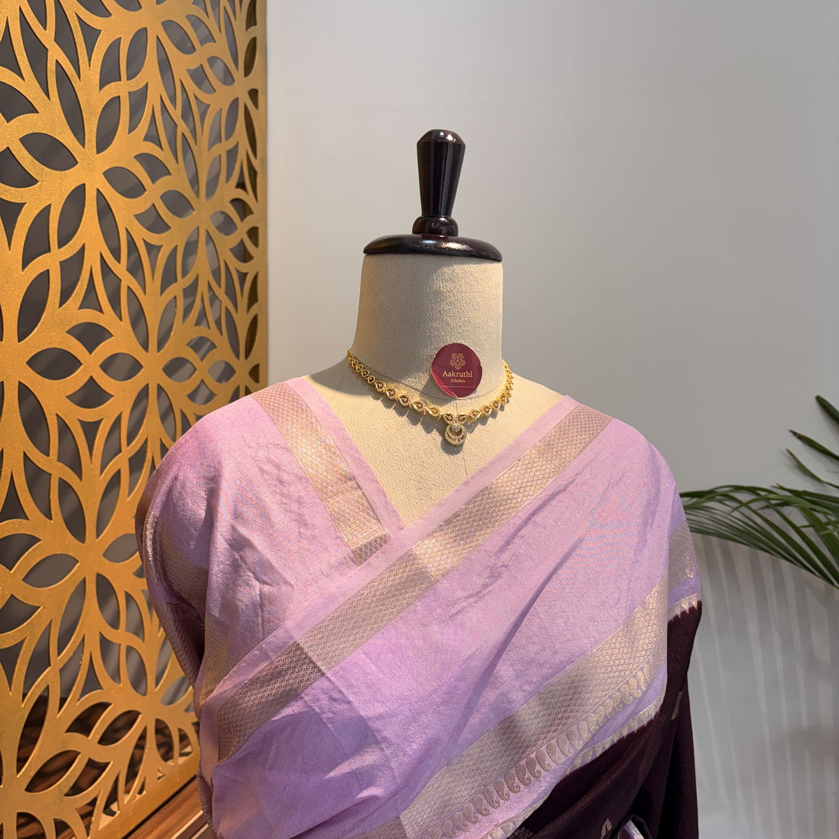 Brown Semi Raw Silk Banarasi Saree – woven (zari) work			