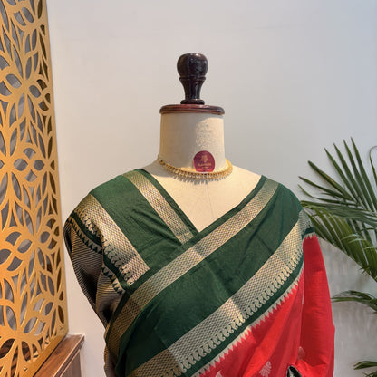 Red Semi Raw Silk Banarasi Saree – woven (zari) work			