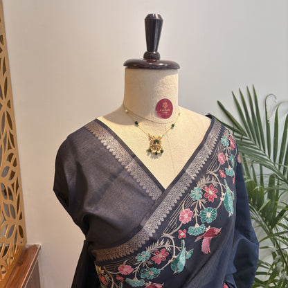 Navy Blue Semi Raw Silk Banarasi Saree – woven (zari) work			