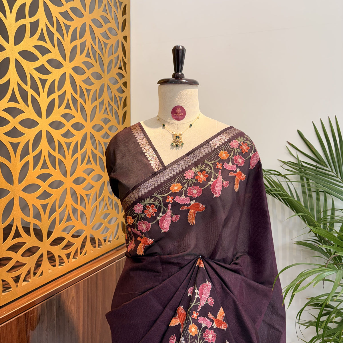 Brown Semi Raw Silk Banarasi Saree – woven (zari) work			