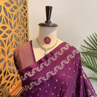 Purple Semi Raw Mango Banarasi Saree – woven (zari) work			
