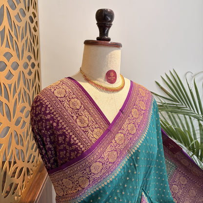 Rama Green Banarasi Pure Crepe Saree – woven (zari) work			