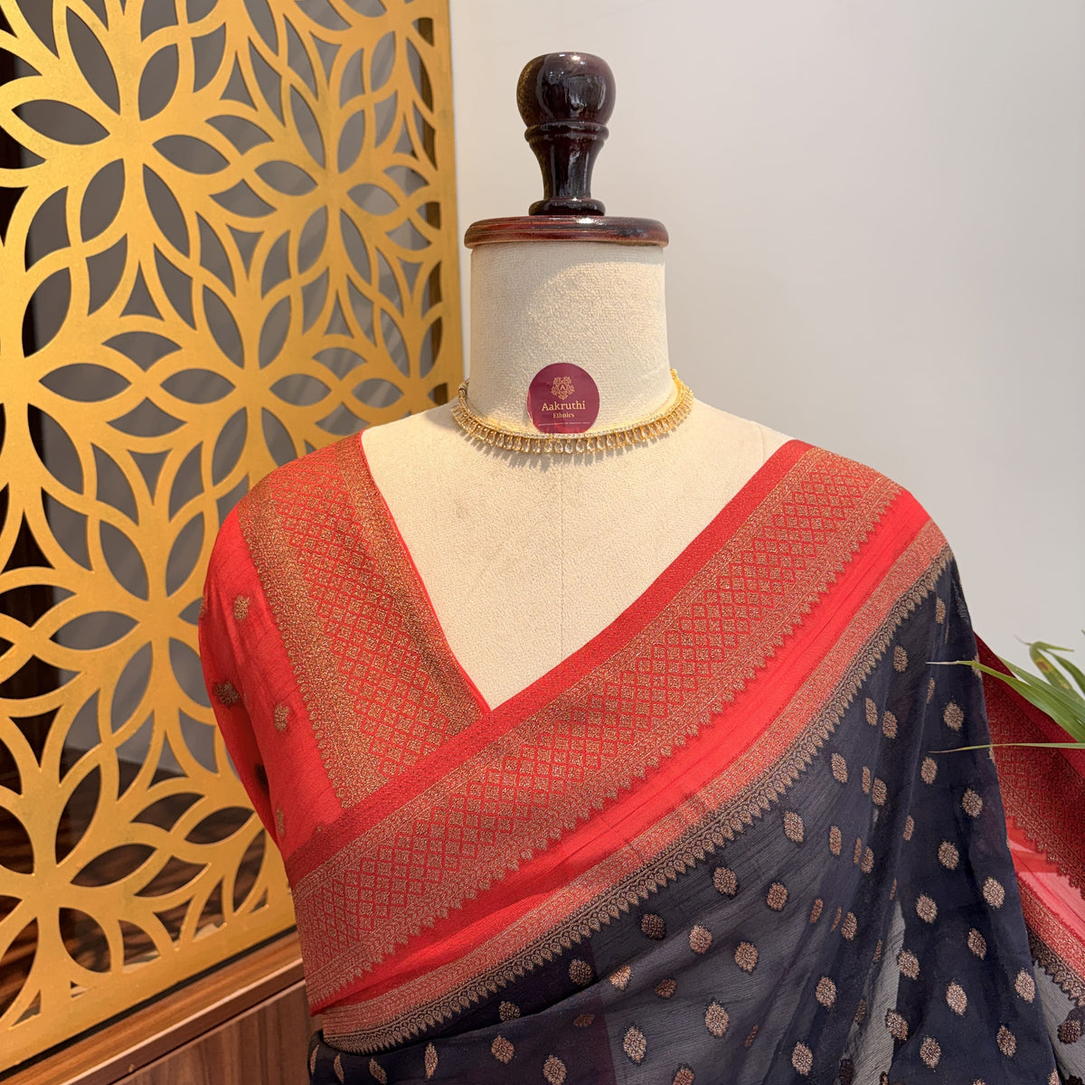 Black Georgette Semi Banarasi Saree – woven (zari) work