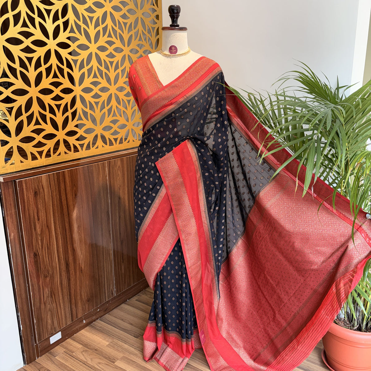 Black Georgette Semi Banarasi Saree – woven (zari) work